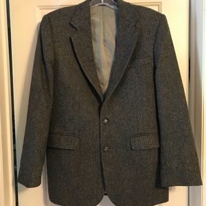Haggar men’s sports coat worn once! Sz 38